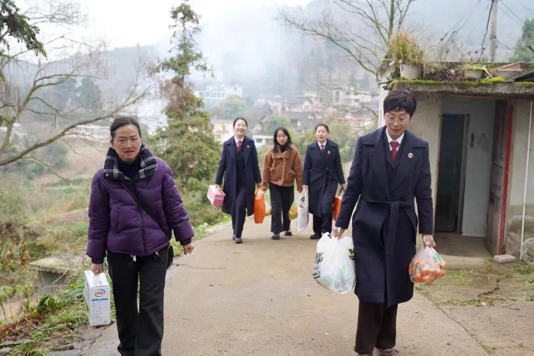 圖1 回訪現(xiàn)場(chǎng).jpg