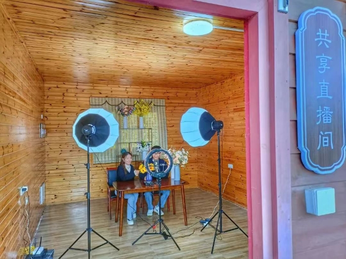 8a4cb22f374af9d42cc2d23df5a09e6c_35880_700x700_r=1713401608950.jpg 8a4cb22f374af9d42cc2d23df5a09e6c_35880_700x700_r=1713401608950.jpg