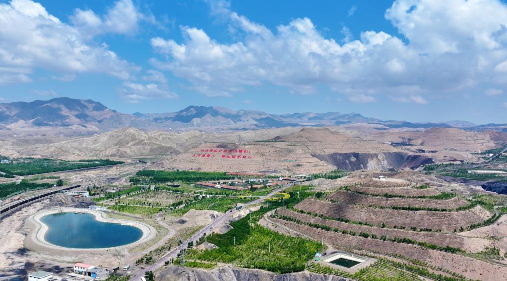 從全國兩會看法治中國建設(shè)重大成就與嶄新實(shí)踐